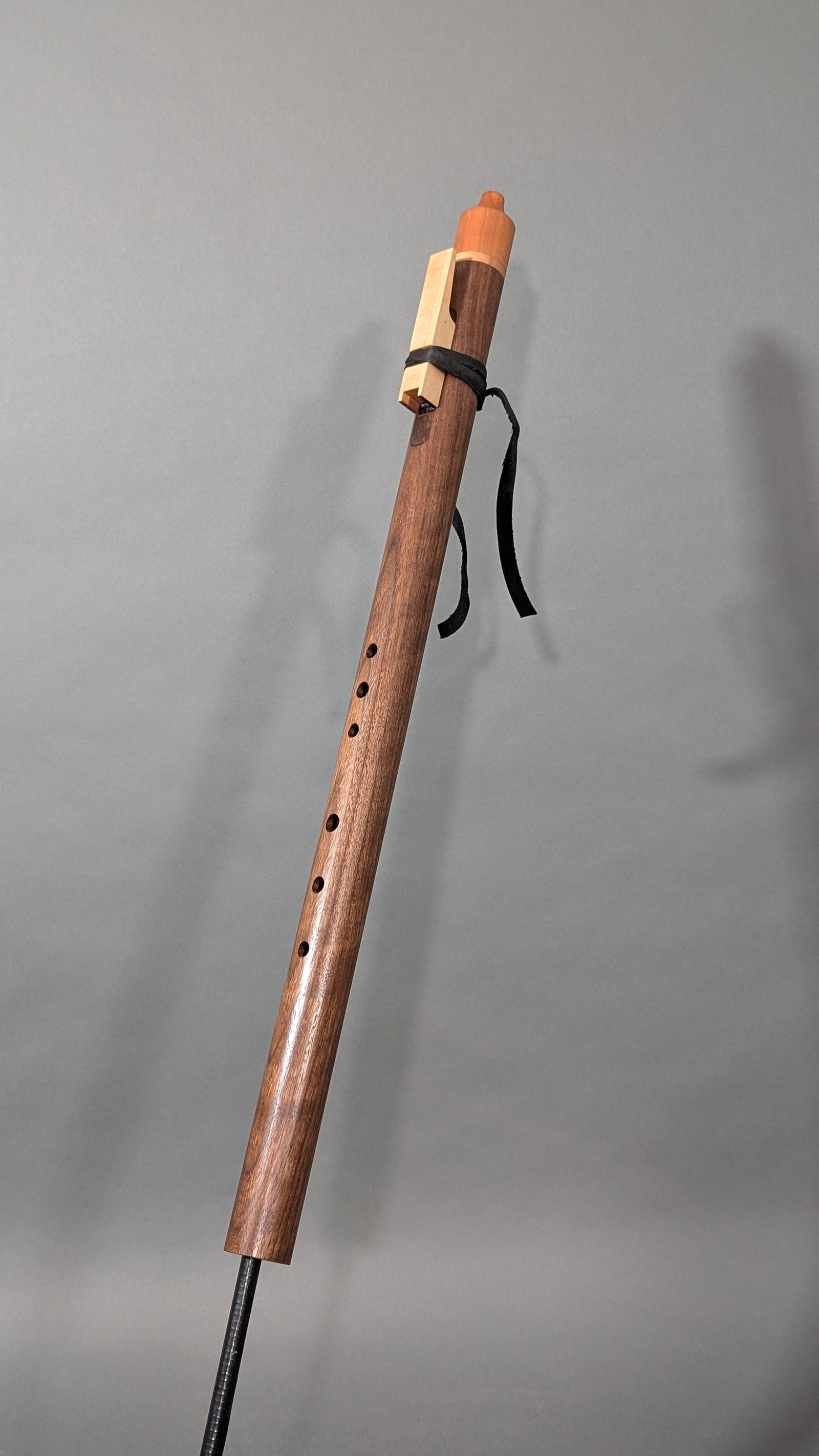 Mid D#4 Walnut Flute (NS5009)